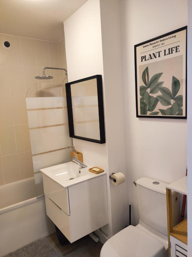 Lumineux Charming Appartement - Cozy Flat Le Chesnay  Kültér fotó